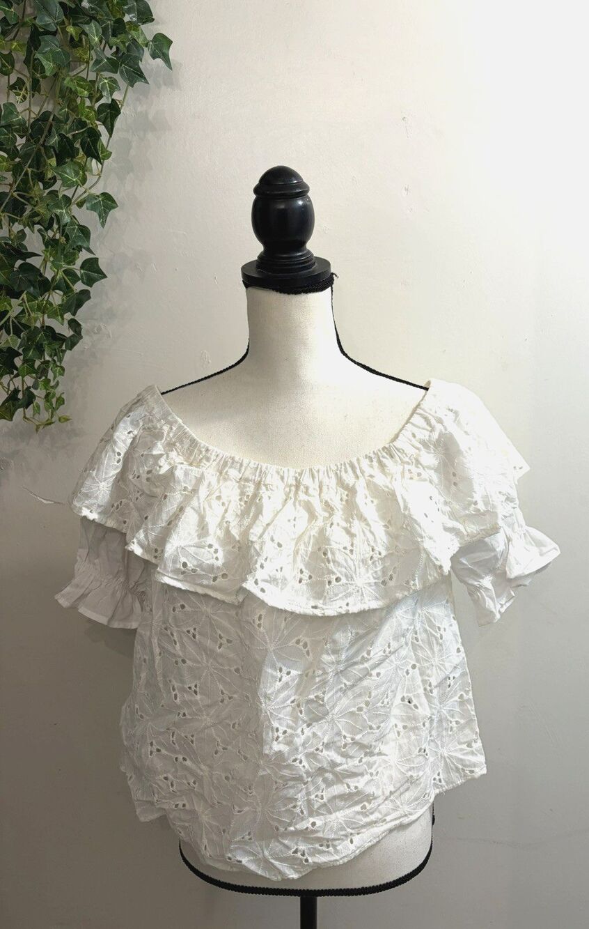 Umgee Womens Top Sz S White Eyelet Off Shoulder Hippie Boho Ruffled Short Sleeve